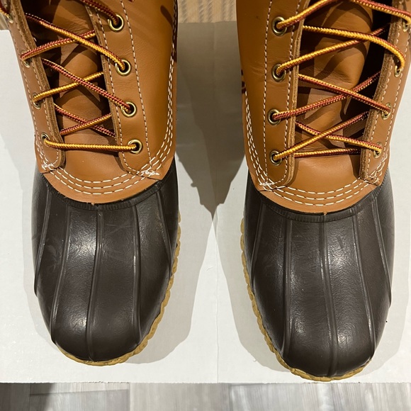 LL Bean Men’s 8” Bean Boot, Brown/Tan Size 11M main image 5